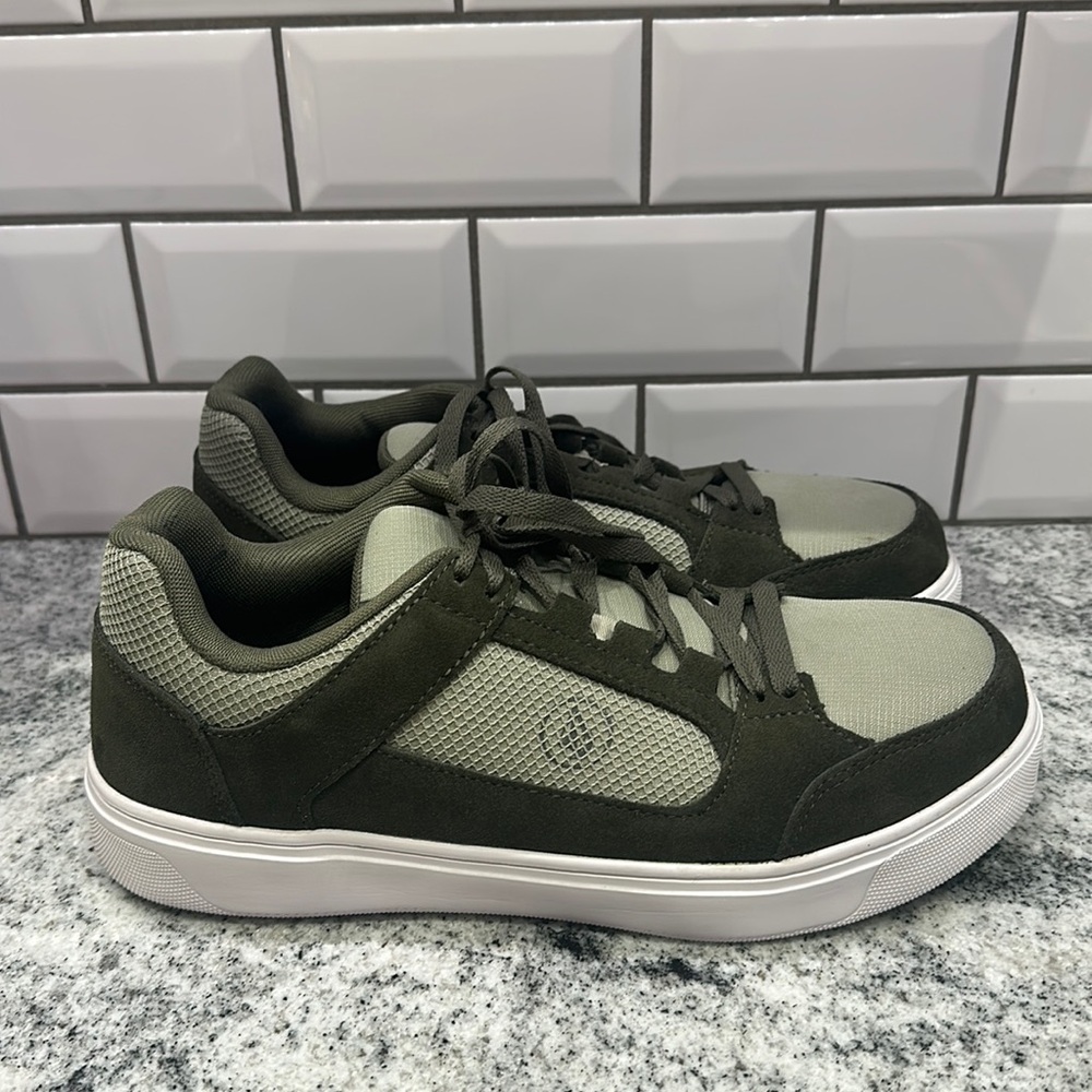 Volcom Evolve Composite Toe Work Sneaker -‎ Men's… - image 1